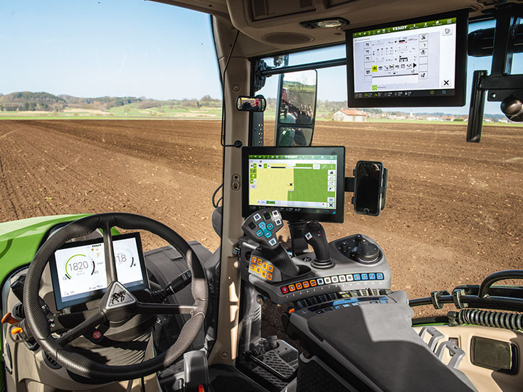 fendt-700-interior