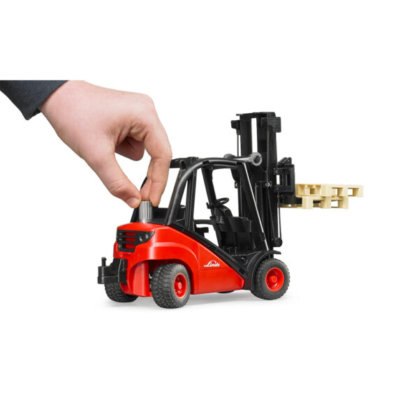 Bruder Chariot élévateur Linde H30D avec dispositif d'attelage - BDR02511 – Image 2