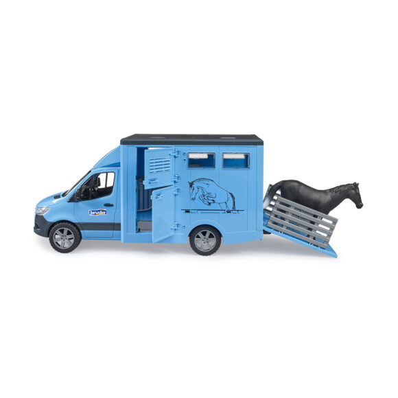 02674 Bruder cheval transporteur