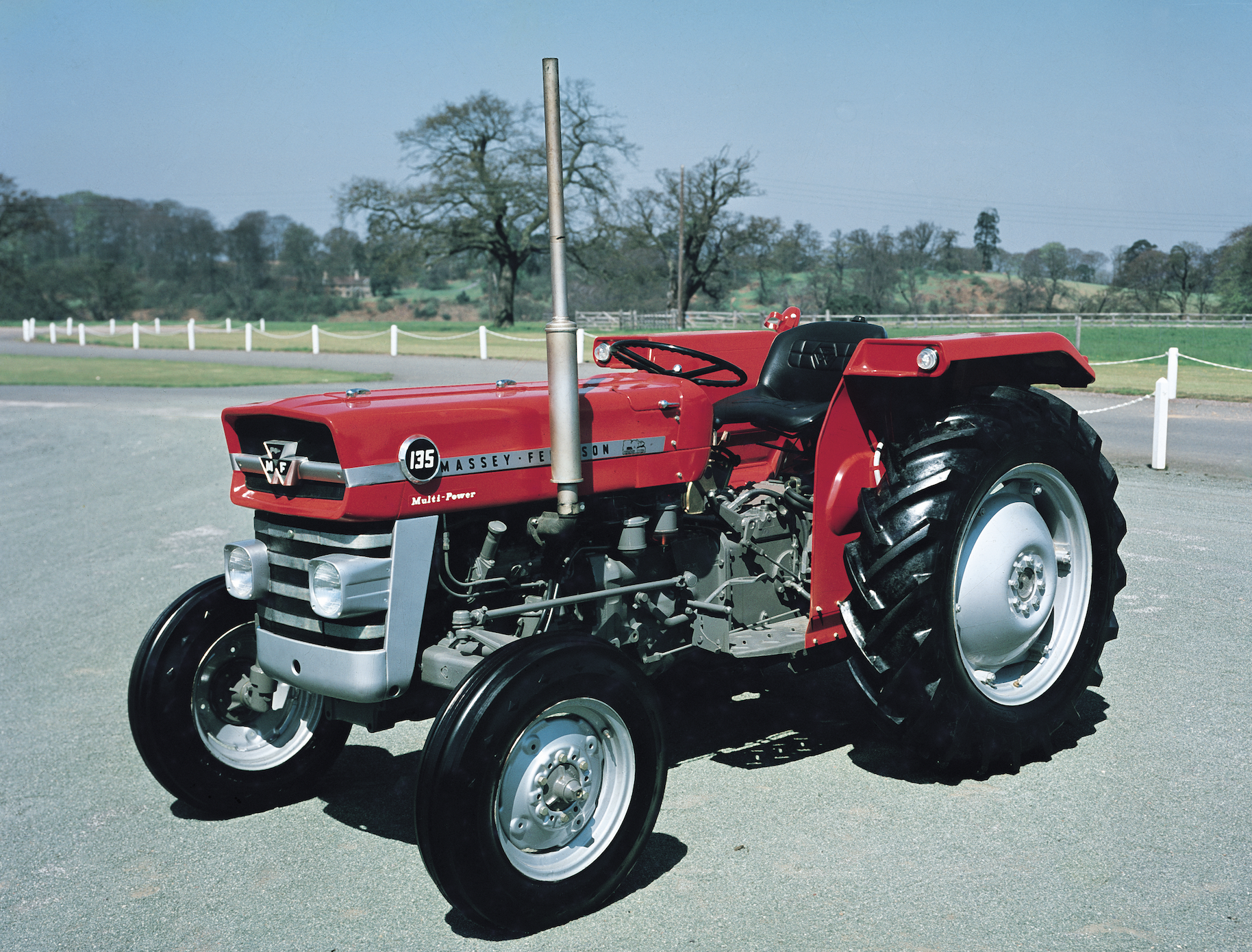 Massey Ferguson 135